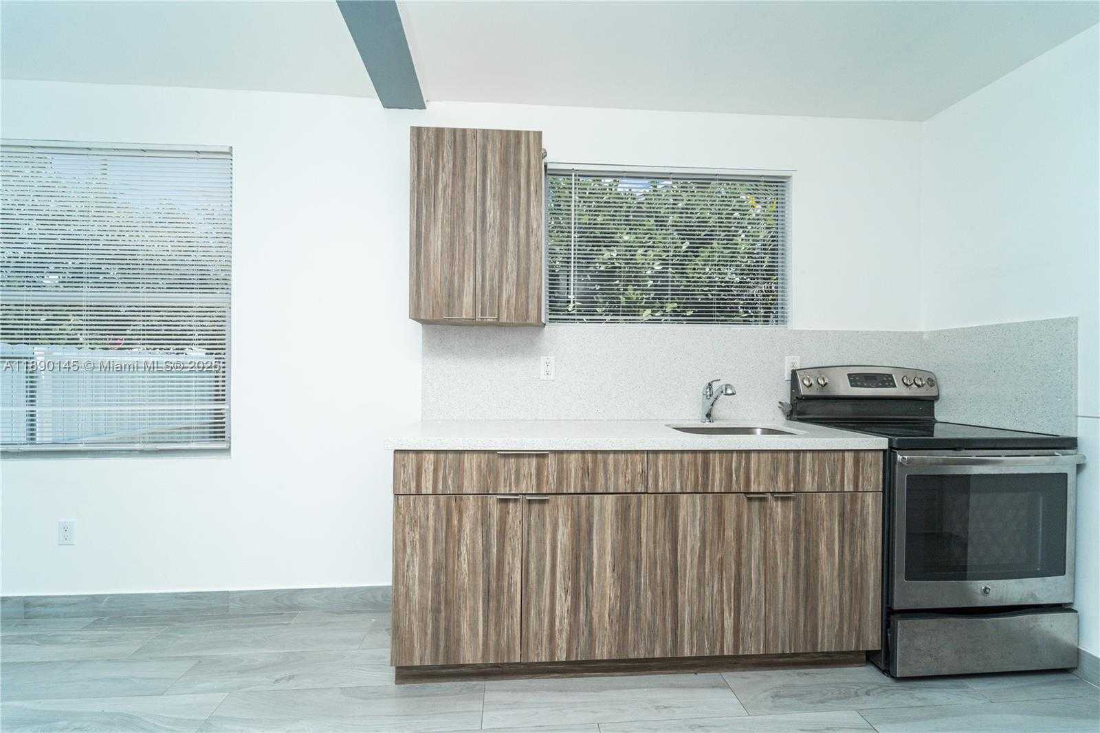 Small Image of 5725 NORTH WEST 24TH AVE #1, Miami Number 6
