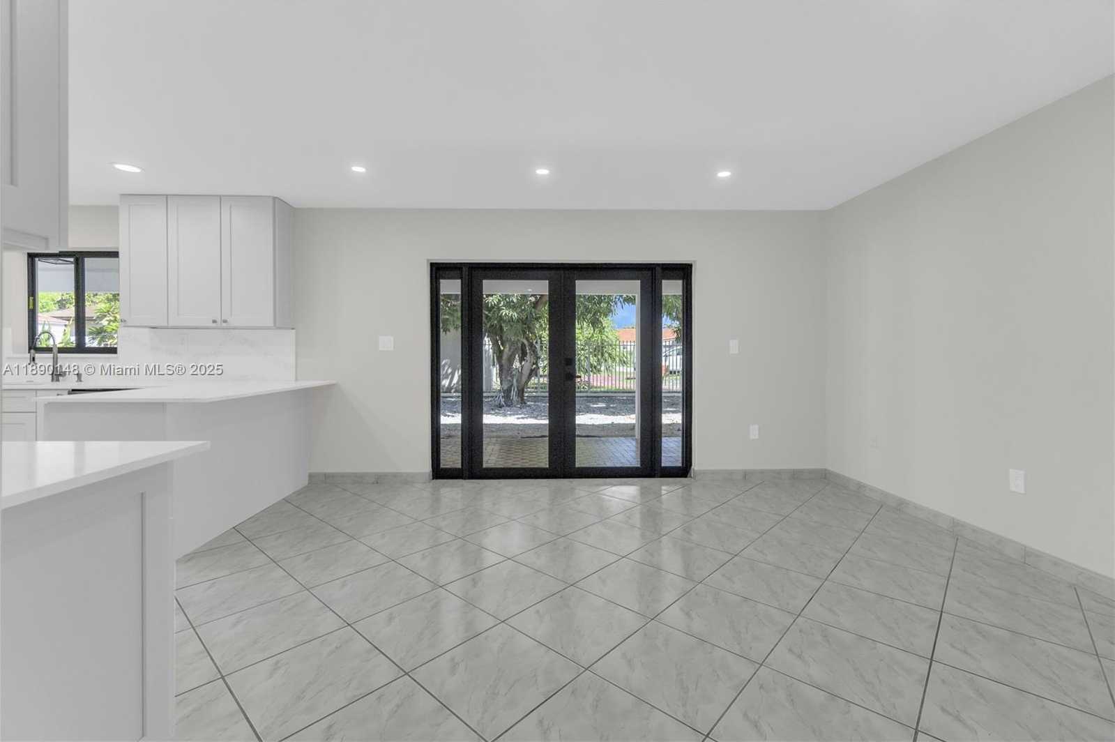 Small Image of 631 SOUTH WEST 102ND AVE, Miami Number 10