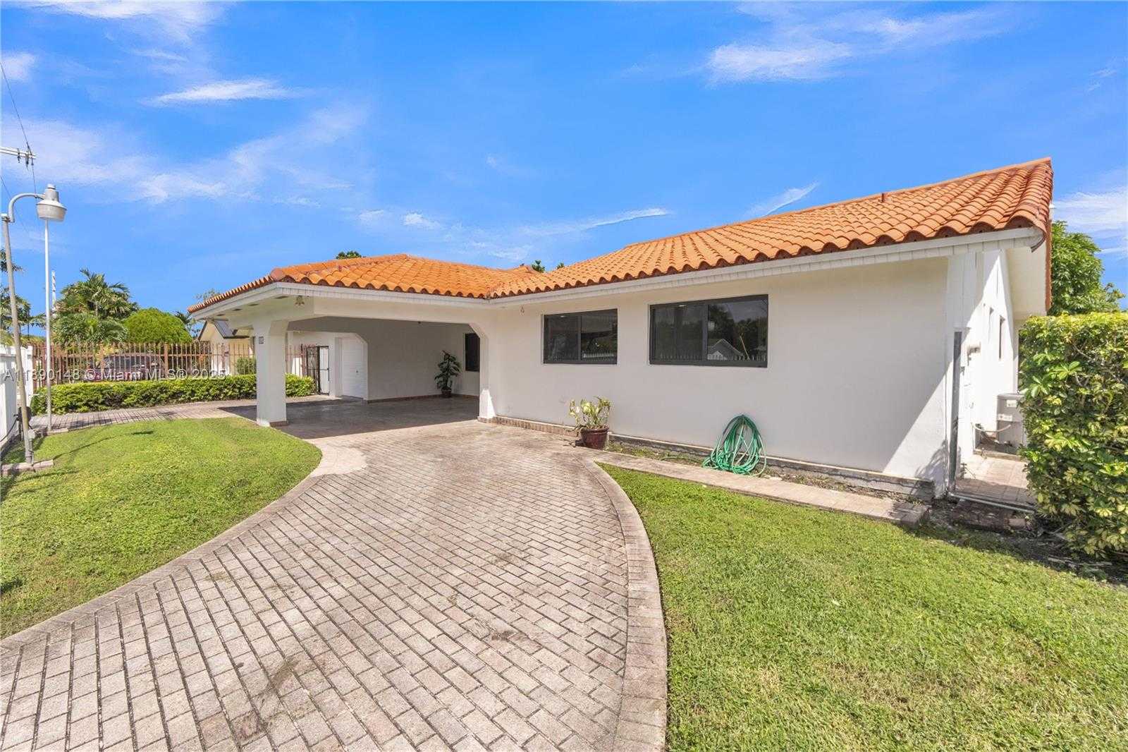 Small Image of 631 SOUTH WEST 102ND AVE, Miami Number 2
