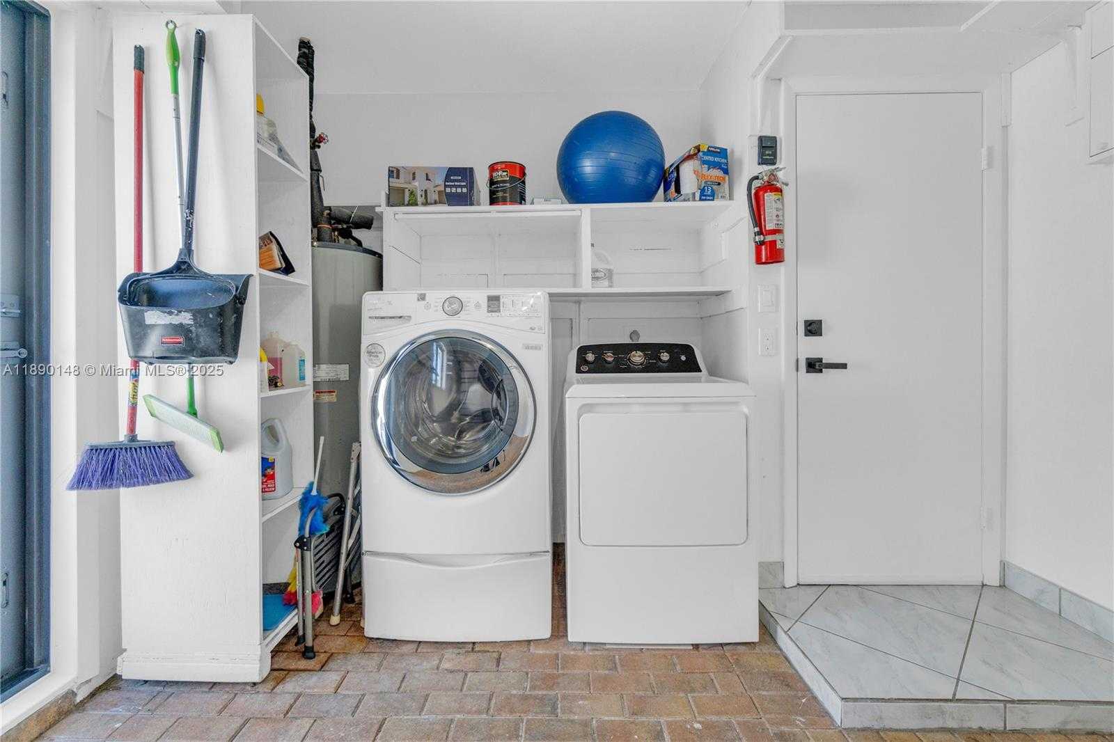 Small Image of 631 SOUTH WEST 102ND AVE, Miami Number 33