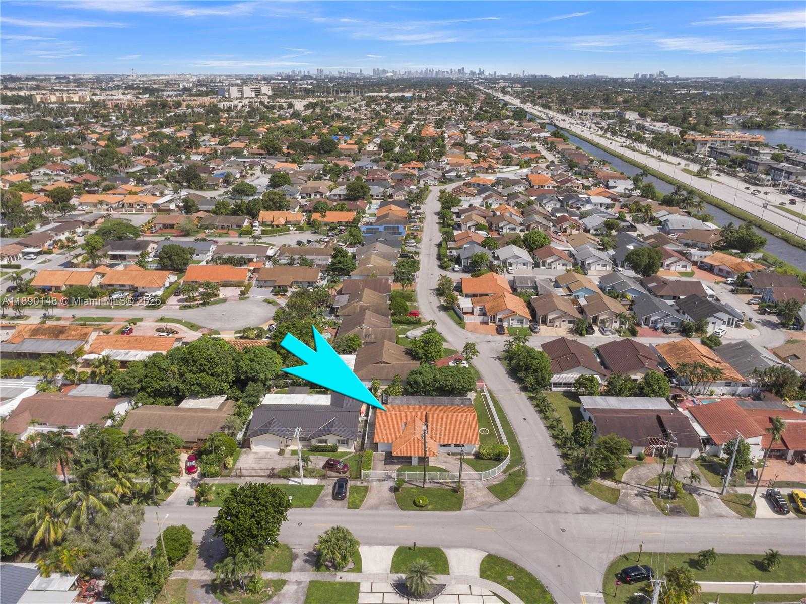 Small Image of 631 SOUTH WEST 102ND AVE, Miami Number 39