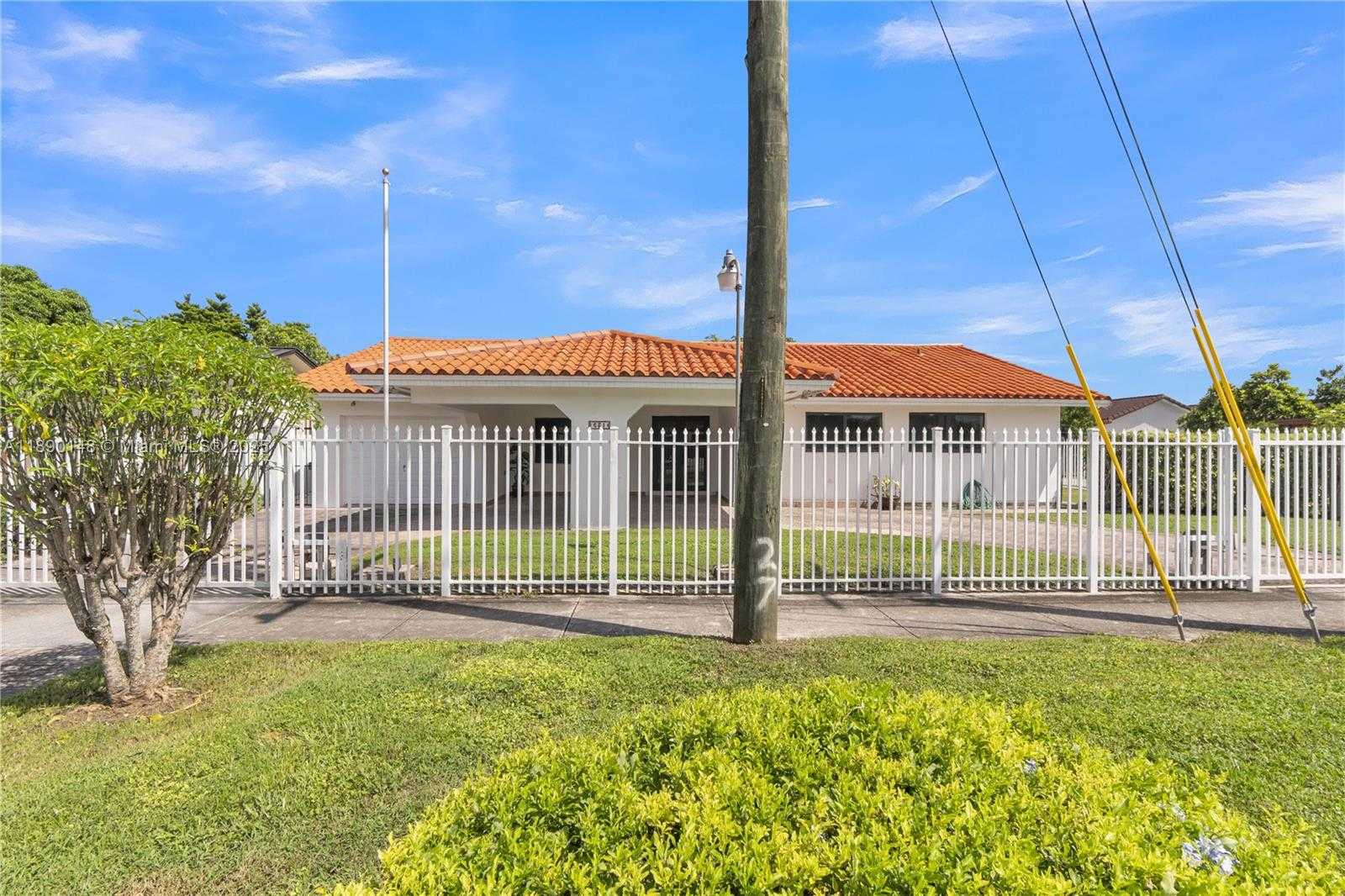 Small Image of 631 SOUTH WEST 102ND AVE, Miami Number 41