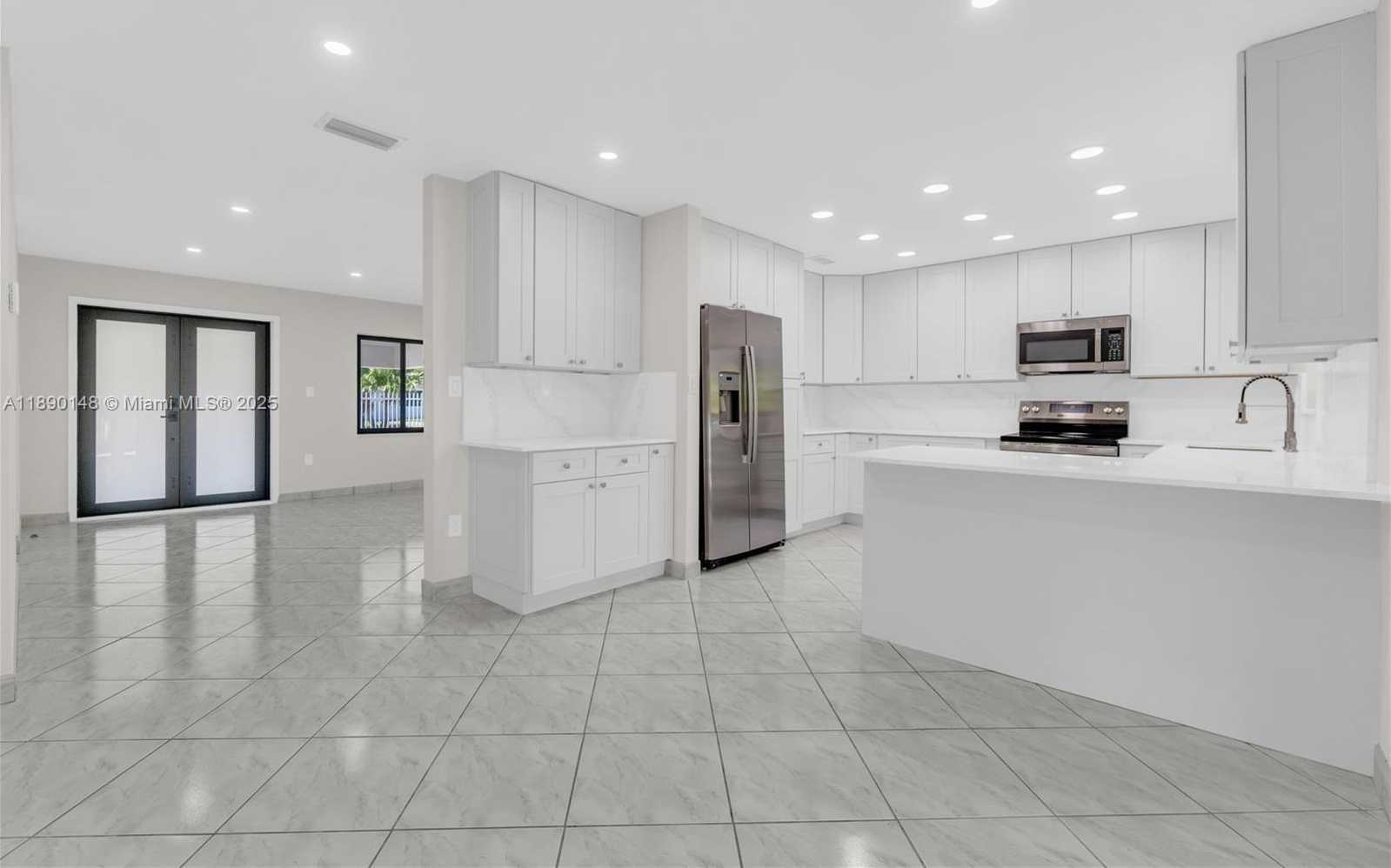 Small Image of 631 SOUTH WEST 102ND AVE, Miami Number 8