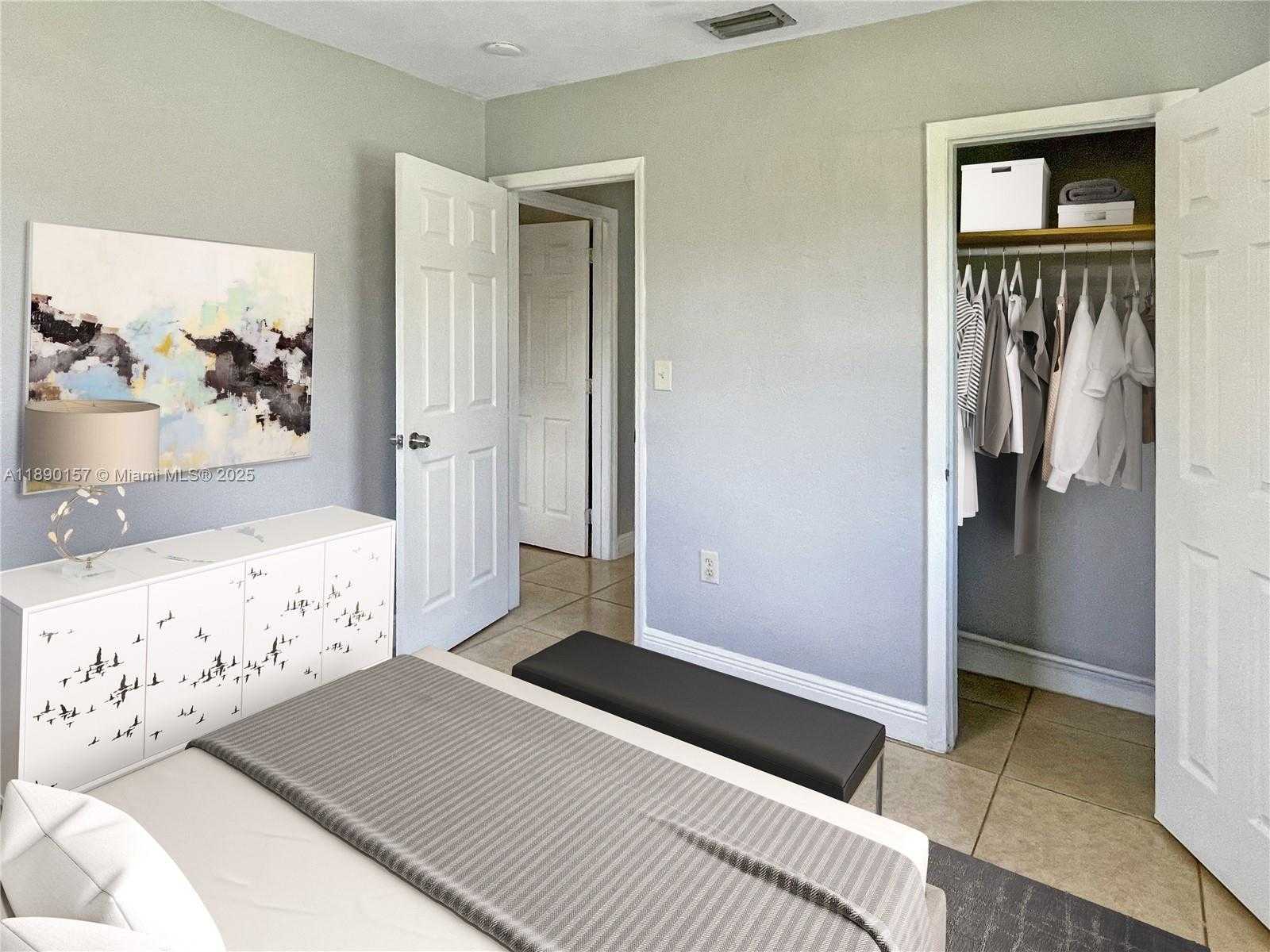 Small Image of 5245 SOUTH WEST 98TH CT, Miami Number 11
