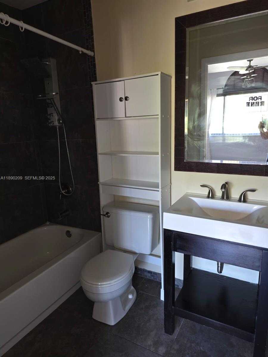 Small Image of 9251 SOUTH WEST 138TH PL #9251, Miami Number 14