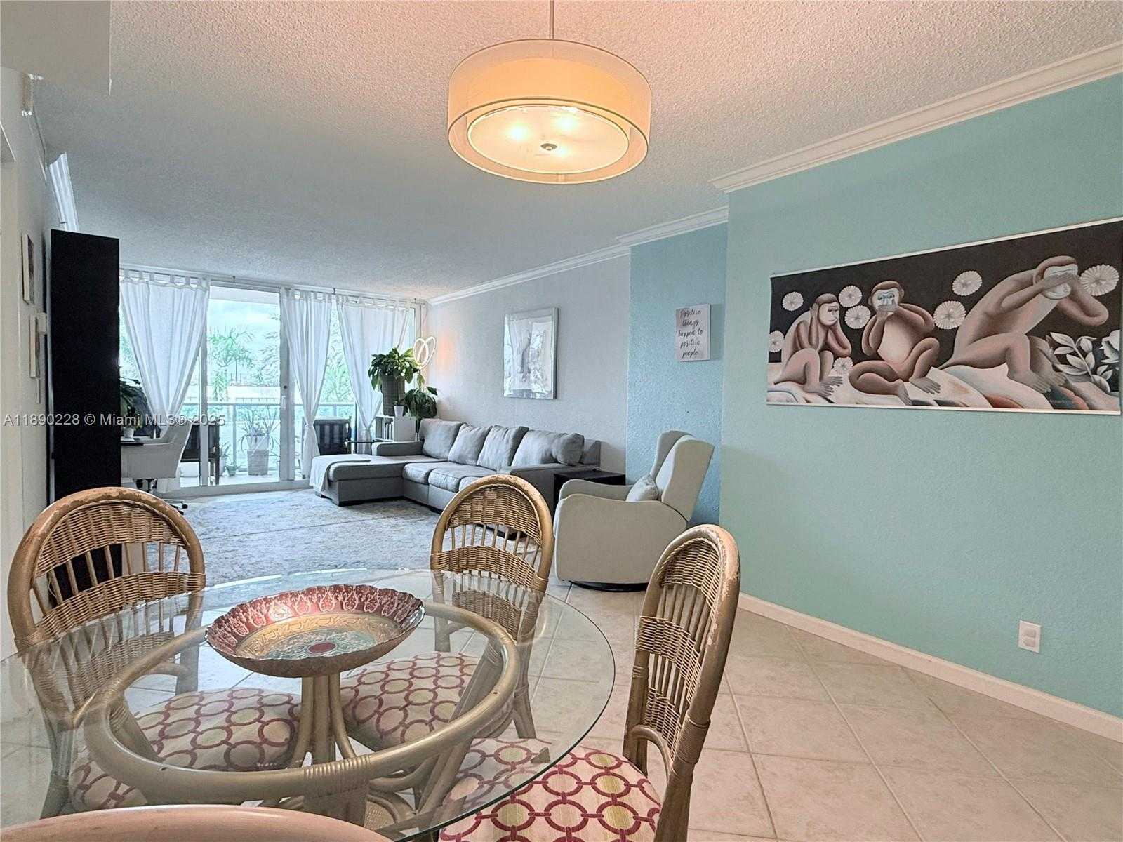 Small Image of 2501 SOUTH OCEAN DR #330, Hollywood Number 4