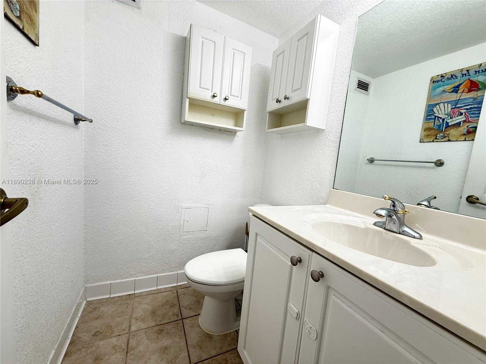 Small Image of 2501 SOUTH OCEAN DR #330, Hollywood Number 9
