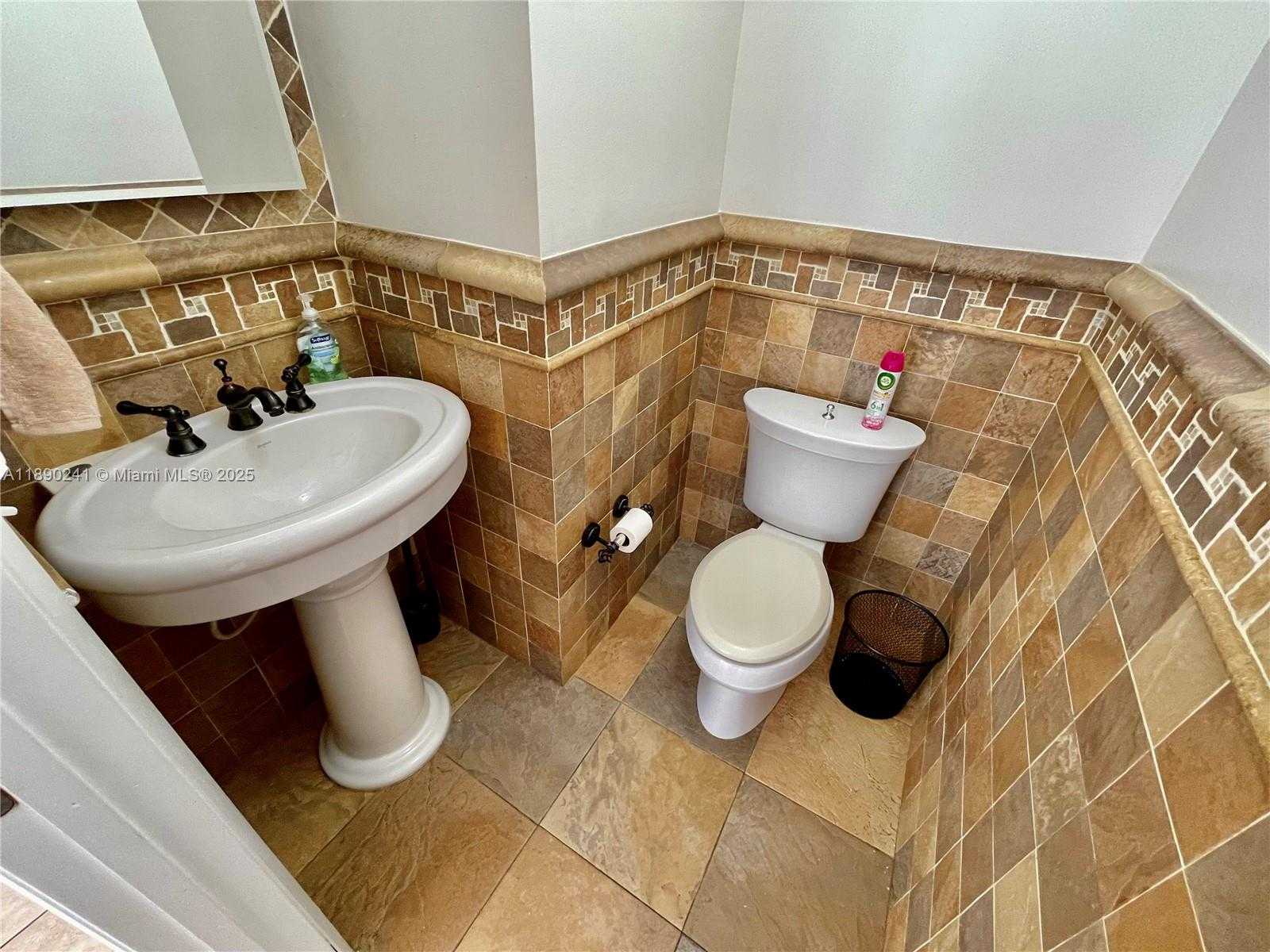 Small Image of 10223 SOUTH WEST 156TH AVE #10223, Miami Number 12