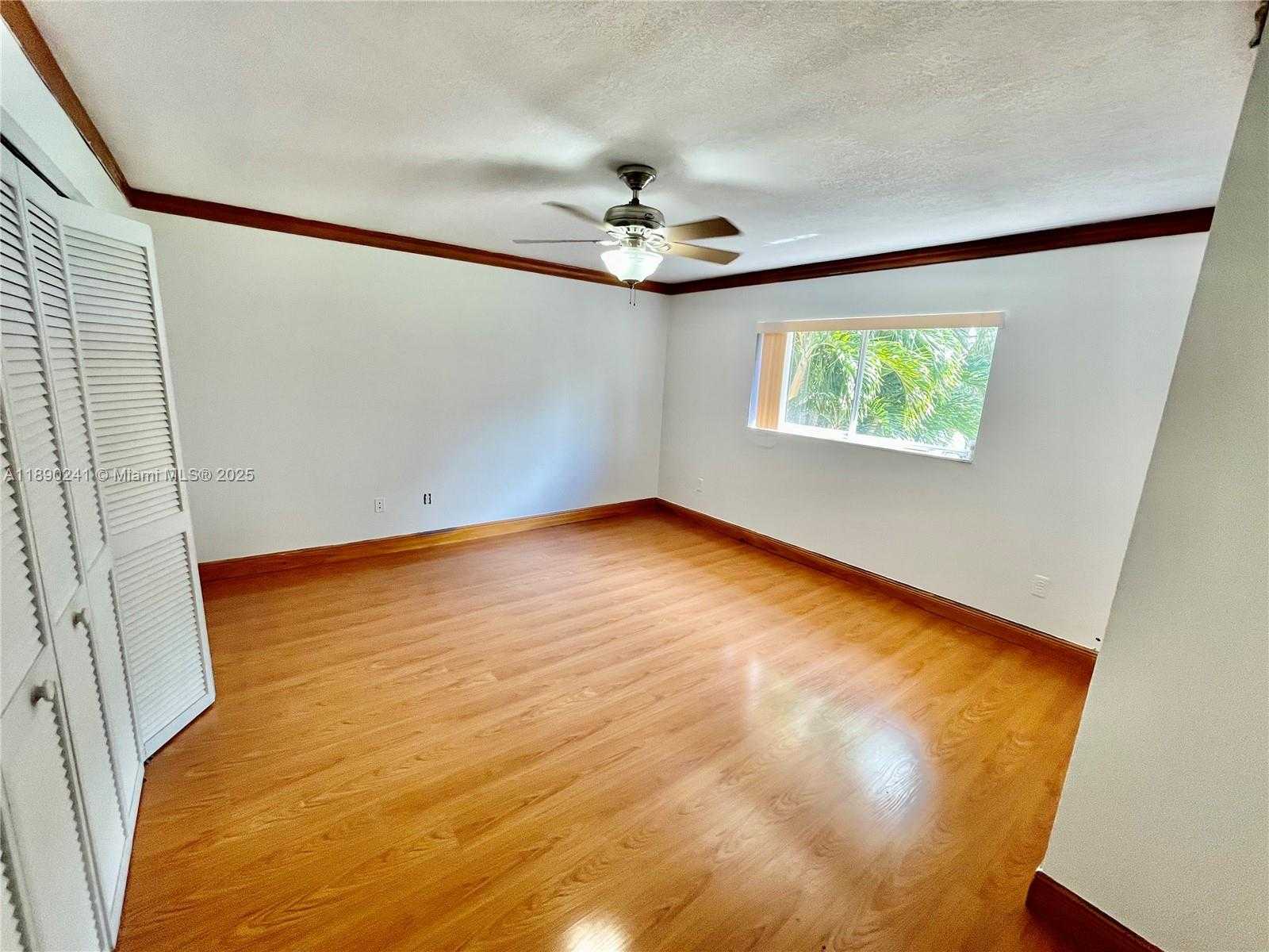 Small Image of 10223 SOUTH WEST 156TH AVE #10223, Miami Number 15