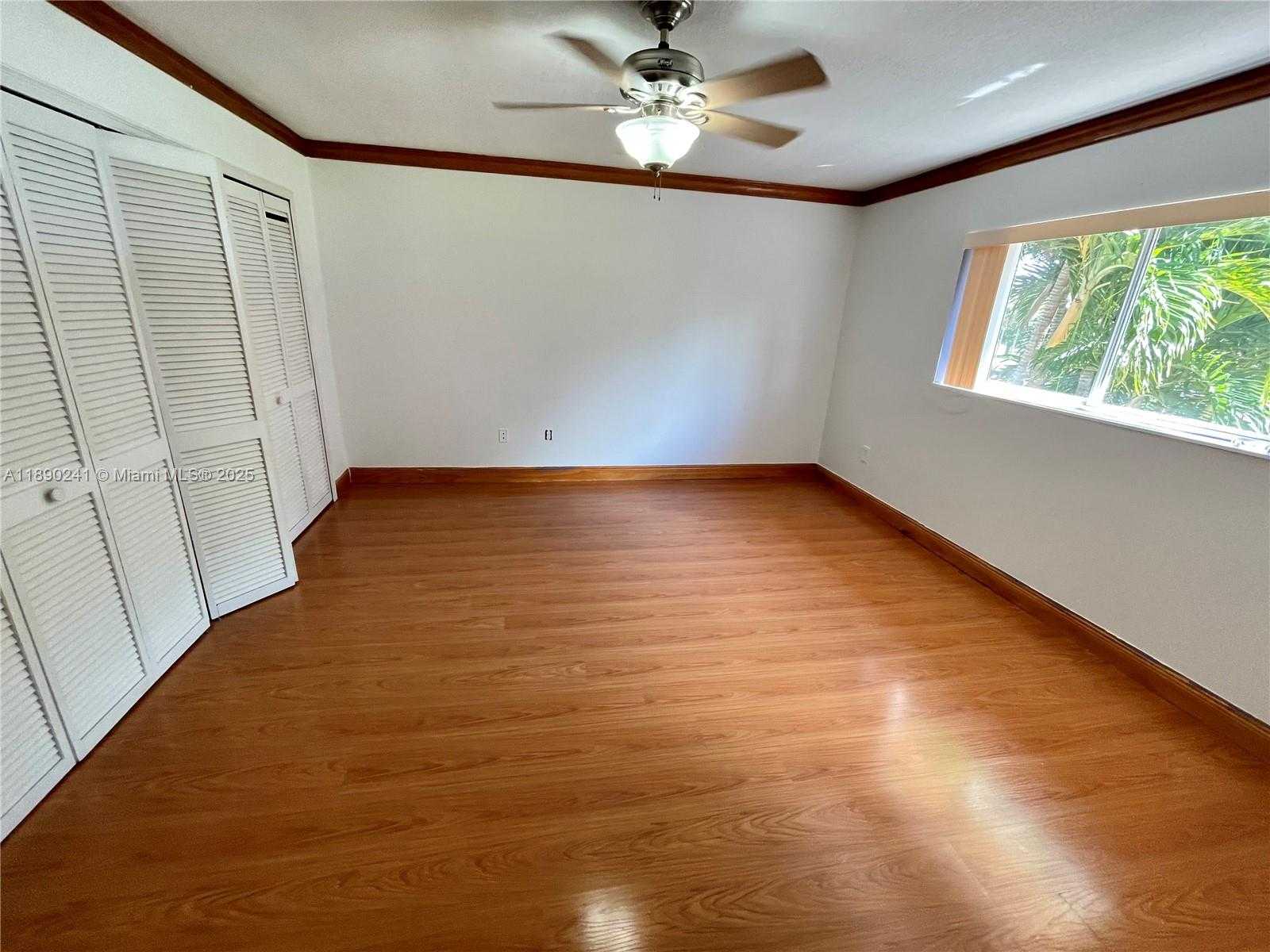 Small Image of 10223 SOUTH WEST 156TH AVE #10223, Miami Number 19