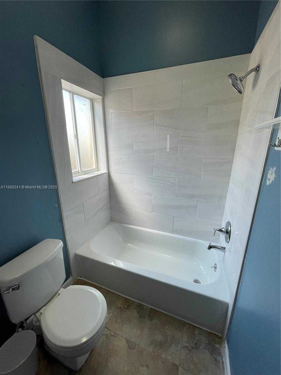 Small Image of 10223 SOUTH WEST 156TH AVE #10223, Miami Number 24
