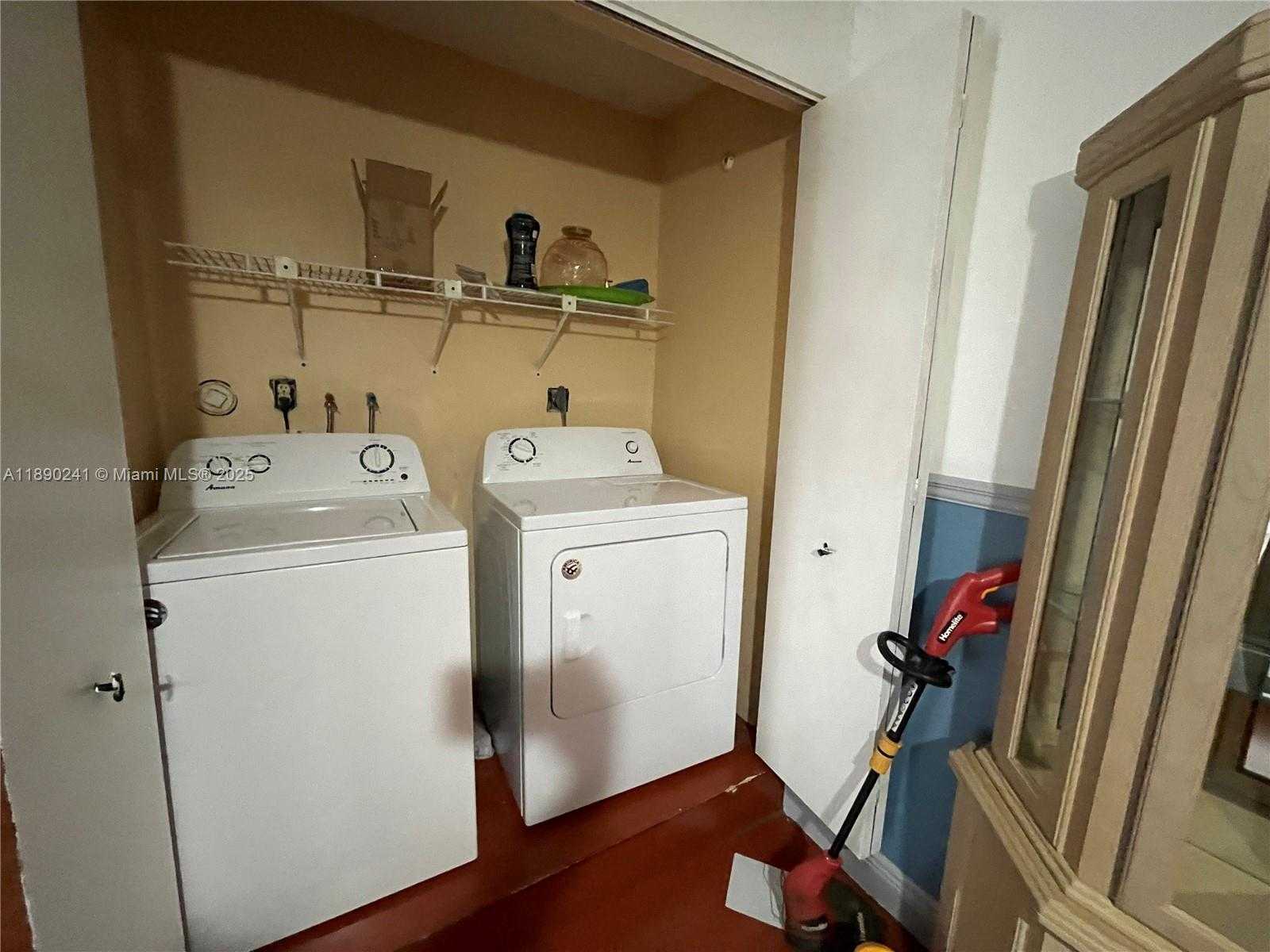 Small Image of 10223 SOUTH WEST 156TH AVE #10223, Miami Number 29