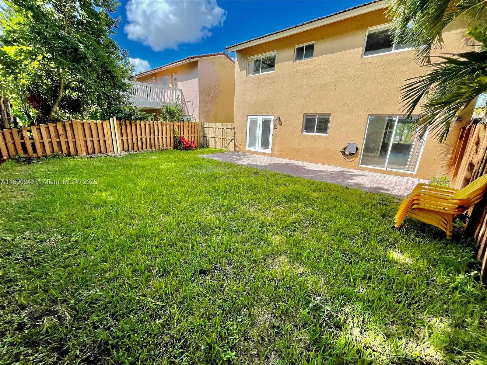 Small Image of 10223 SOUTH WEST 156TH AVE #10223, Miami Number 31