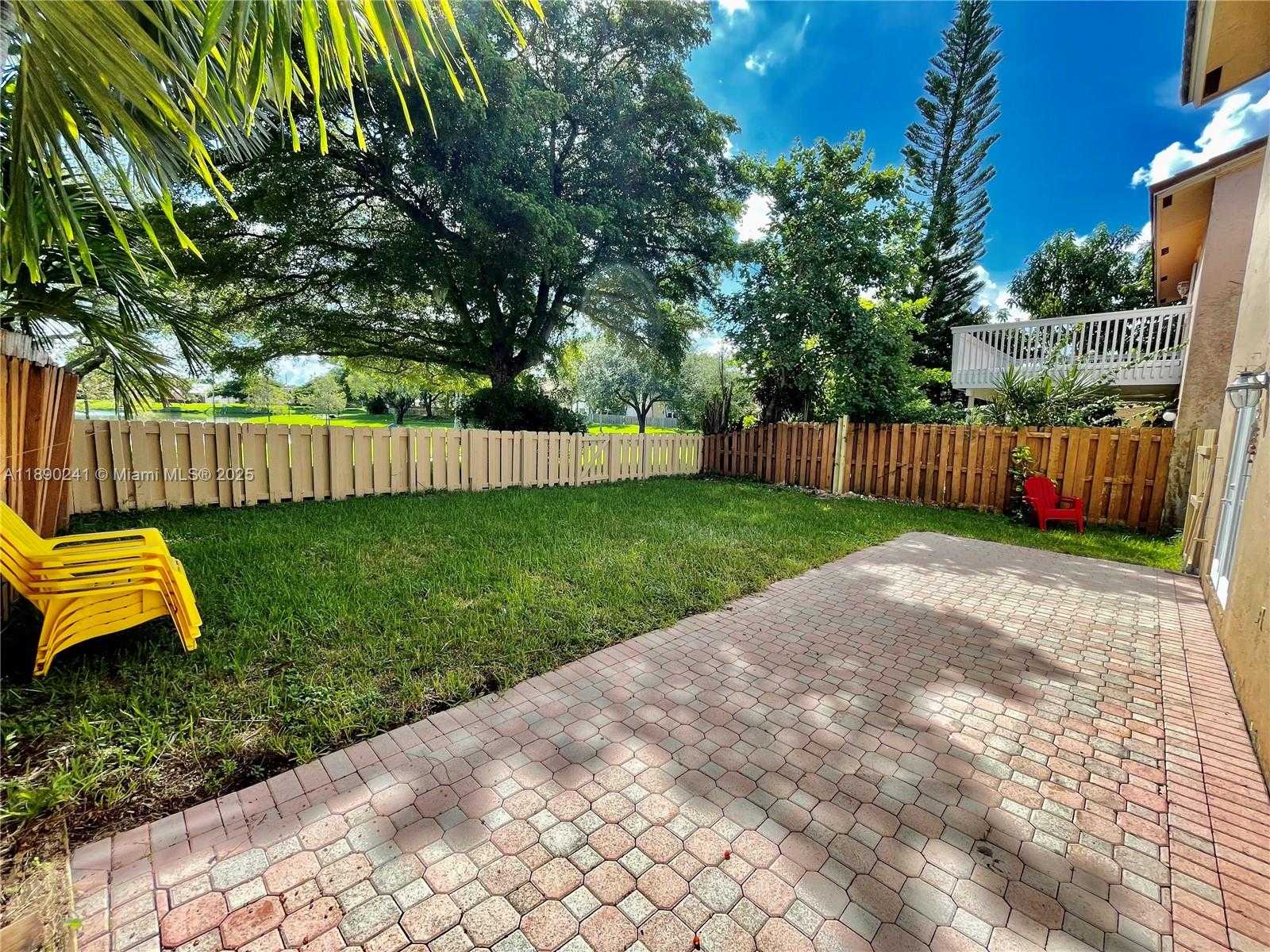Small Image of 10223 SOUTH WEST 156TH AVE #10223, Miami Number 33