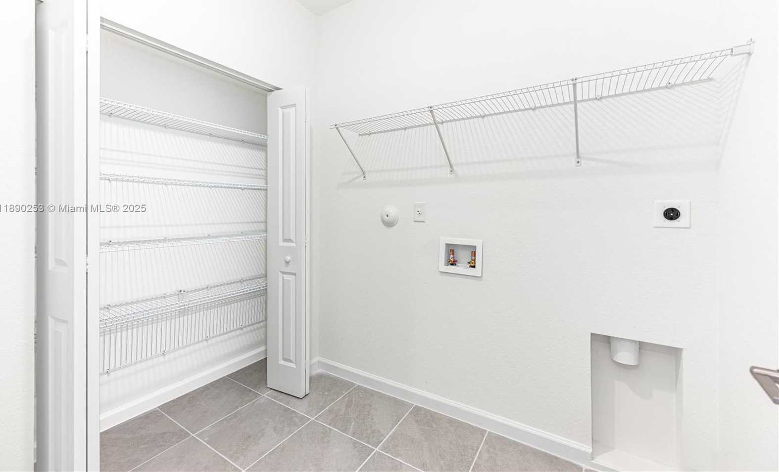 Small Image of 2232 SOUTH EAST 30TH ST #1, Homestead Number 12