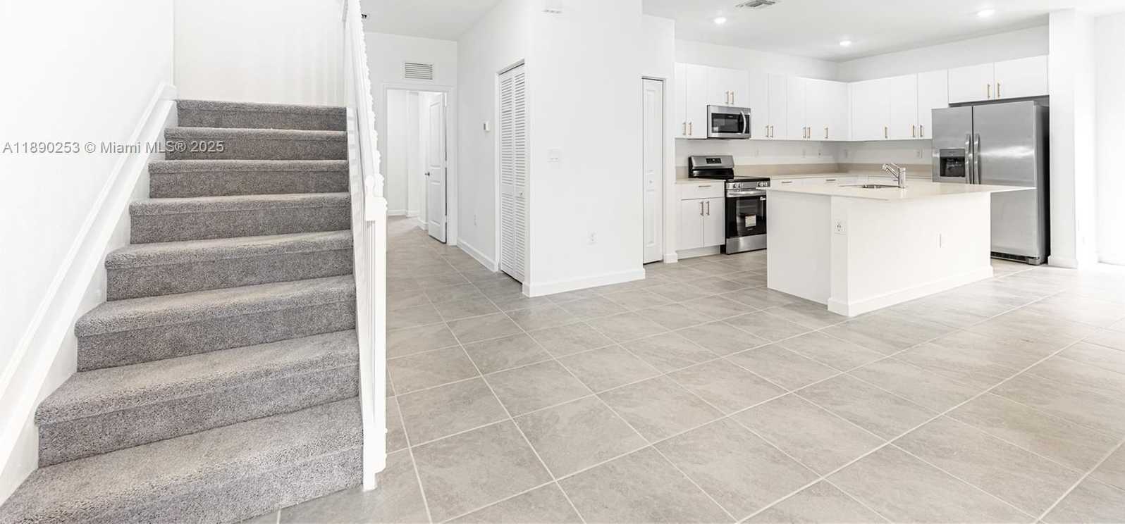 Small Image of 2232 SOUTH EAST 30TH ST #1, Homestead Number 7