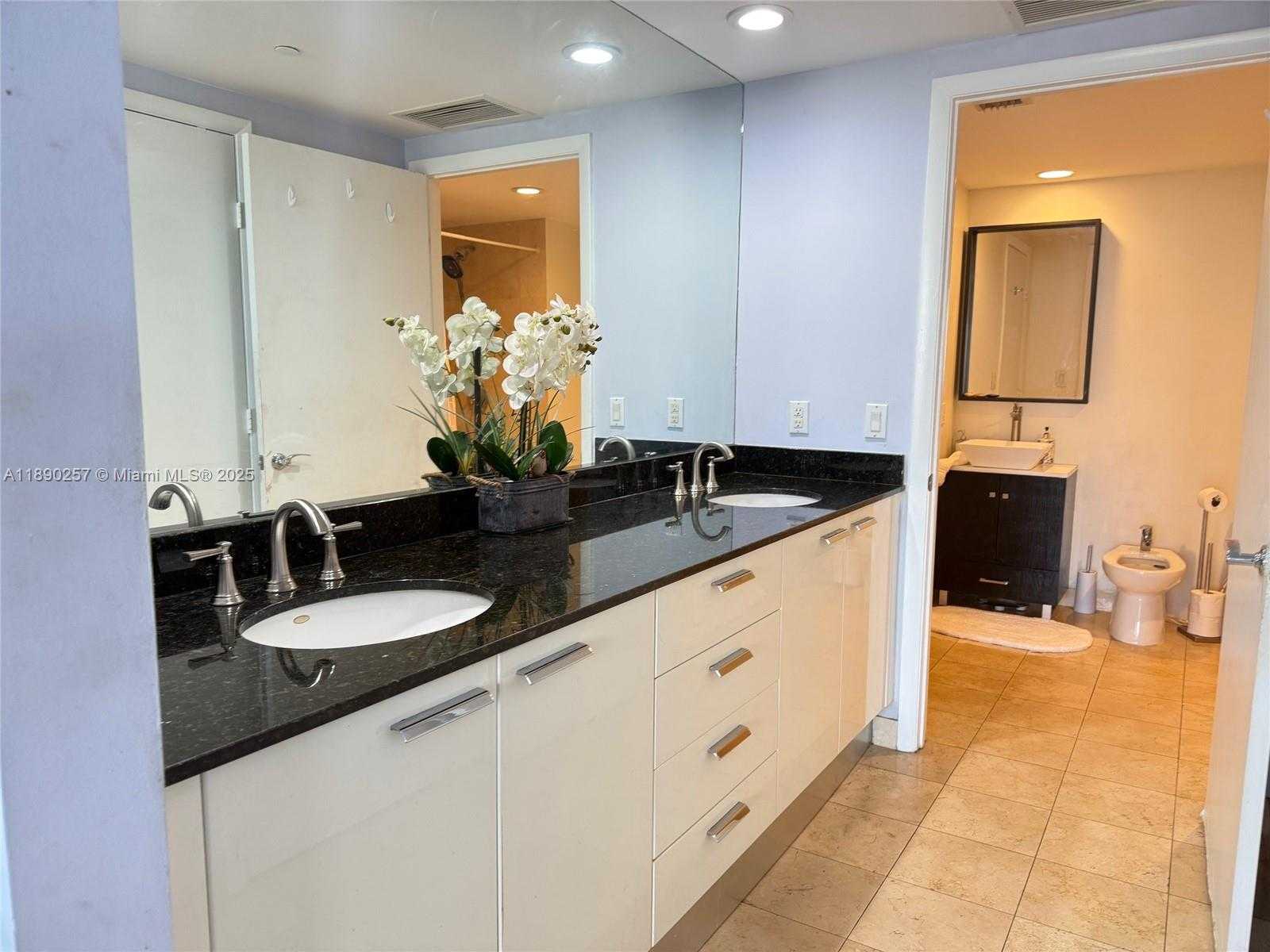 Small Image of 1850 SOUTH OCEAN DR #1106, Hallandale Beach Number 12