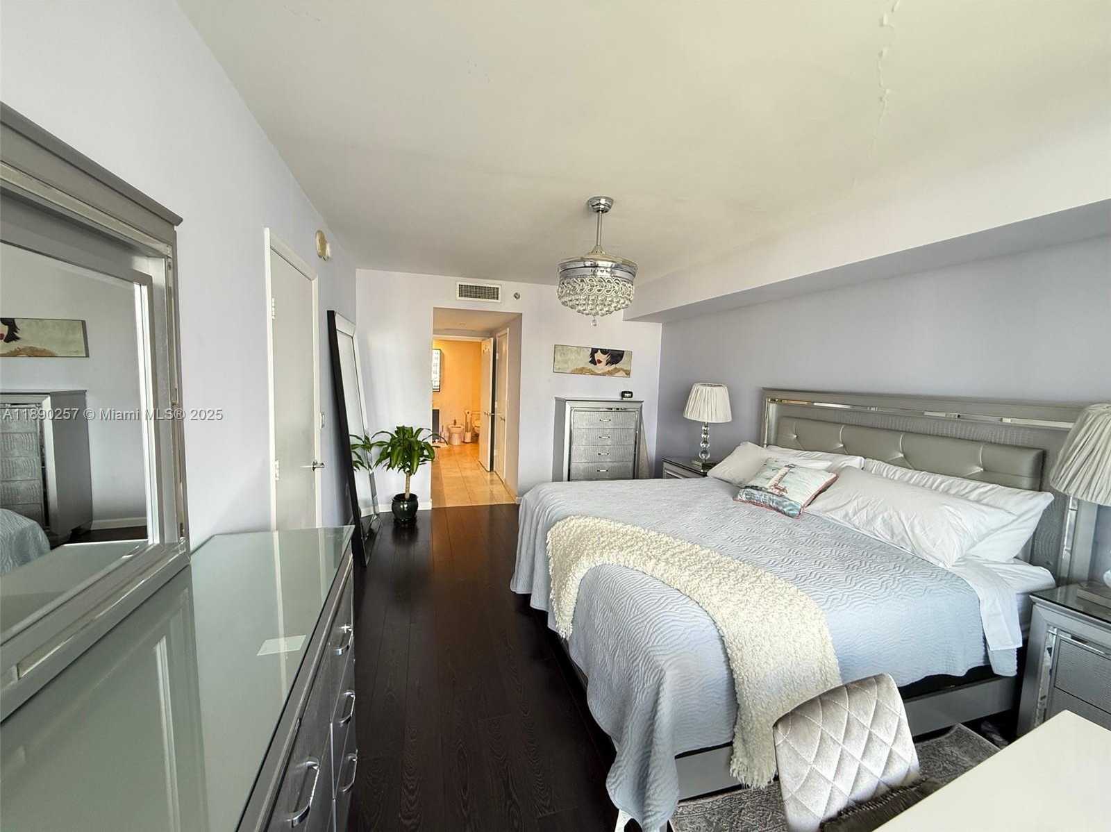 Small Image of 1850 SOUTH OCEAN DR #1106, Hallandale Beach Number 15