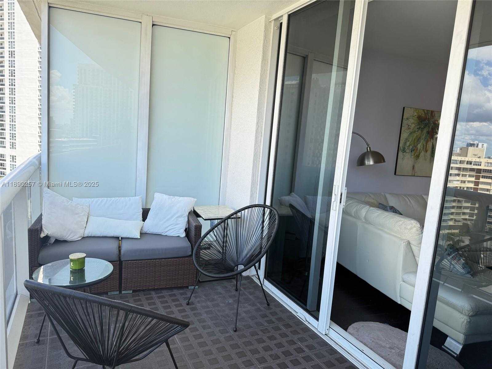 Small Image of 1850 SOUTH OCEAN DR #1106, Hallandale Beach Number 20