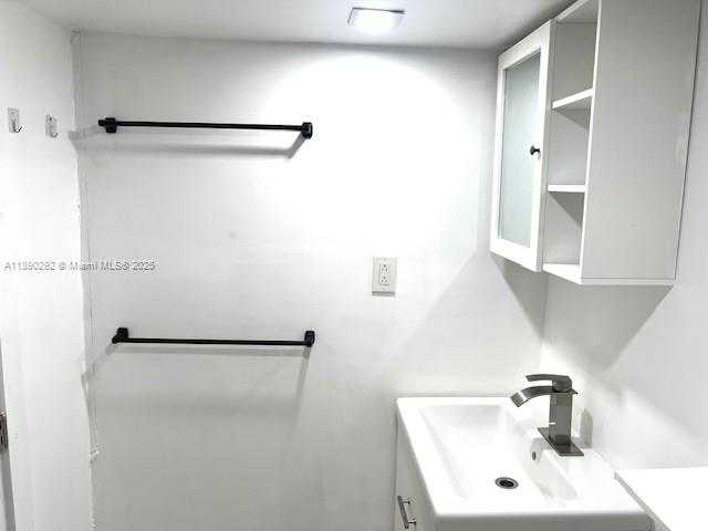 Small Image of 4150 SOUTH WEST 56TH TER, Davie Number 47