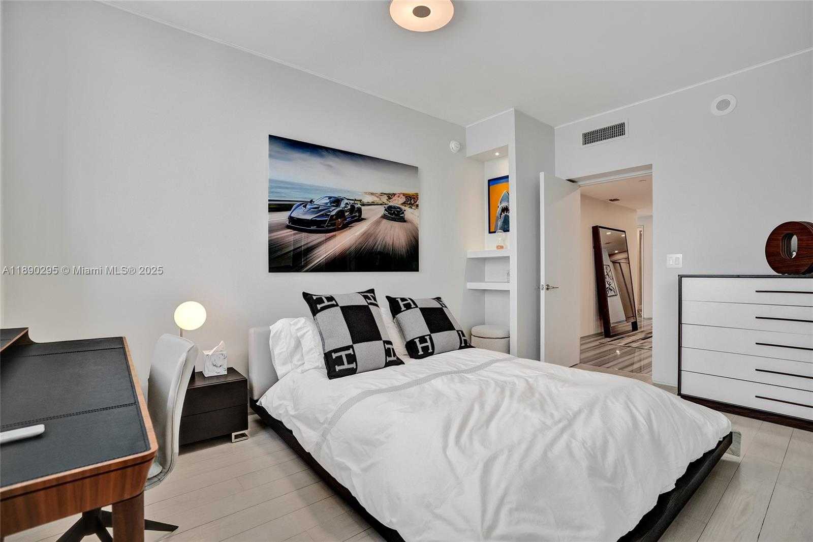 Small Image of 17875 COLLINS AVE #3101, Sunny Isles Beach Number 29