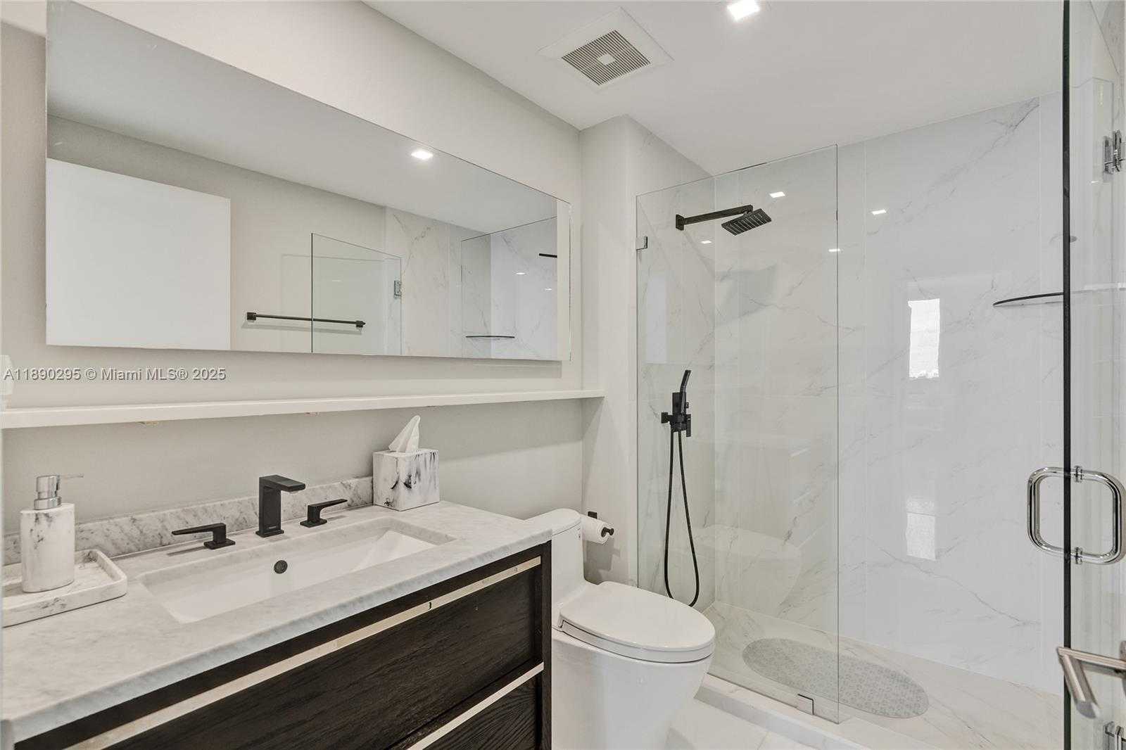 Small Image of 17875 COLLINS AVE #3101, Sunny Isles Beach Number 35
