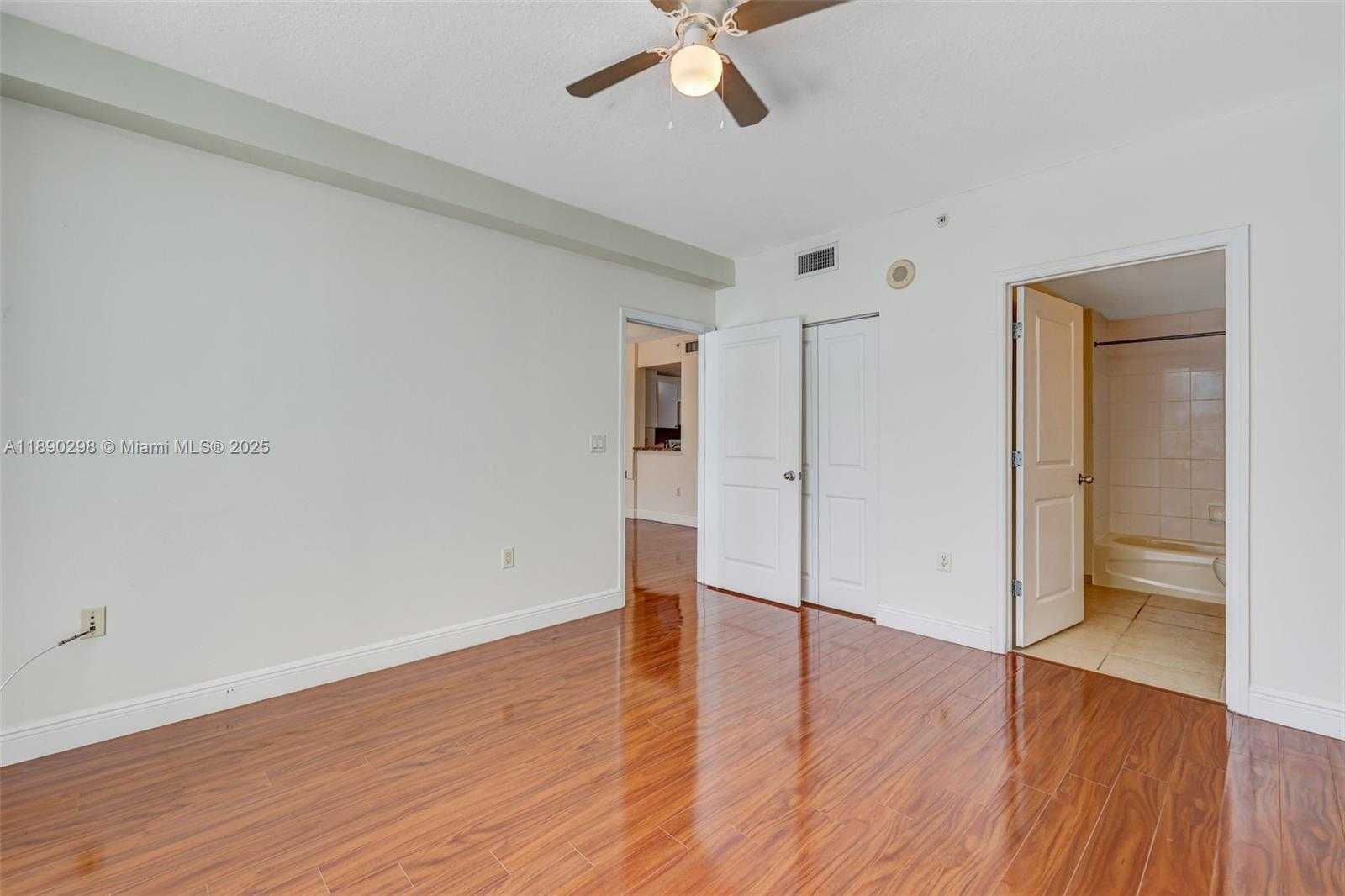 Small Image of 1250 SOUTH MIAMI AVE #1010, Miami Number 11
