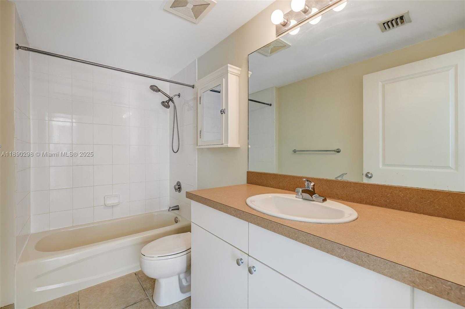Small Image of 1250 SOUTH MIAMI AVE #1010, Miami Number 12