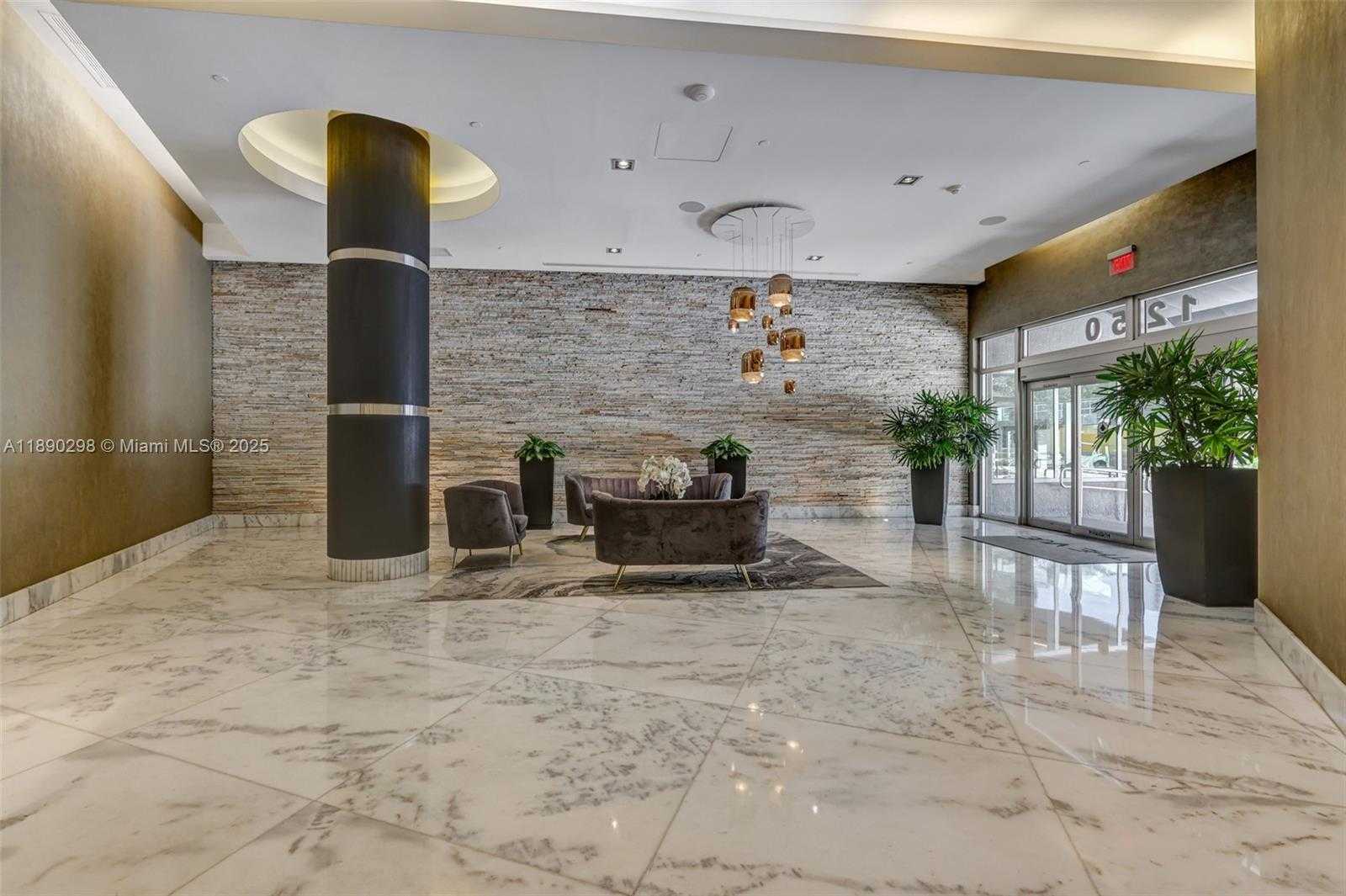 Small Image of 1250 SOUTH MIAMI AVE #1010, Miami Number 21