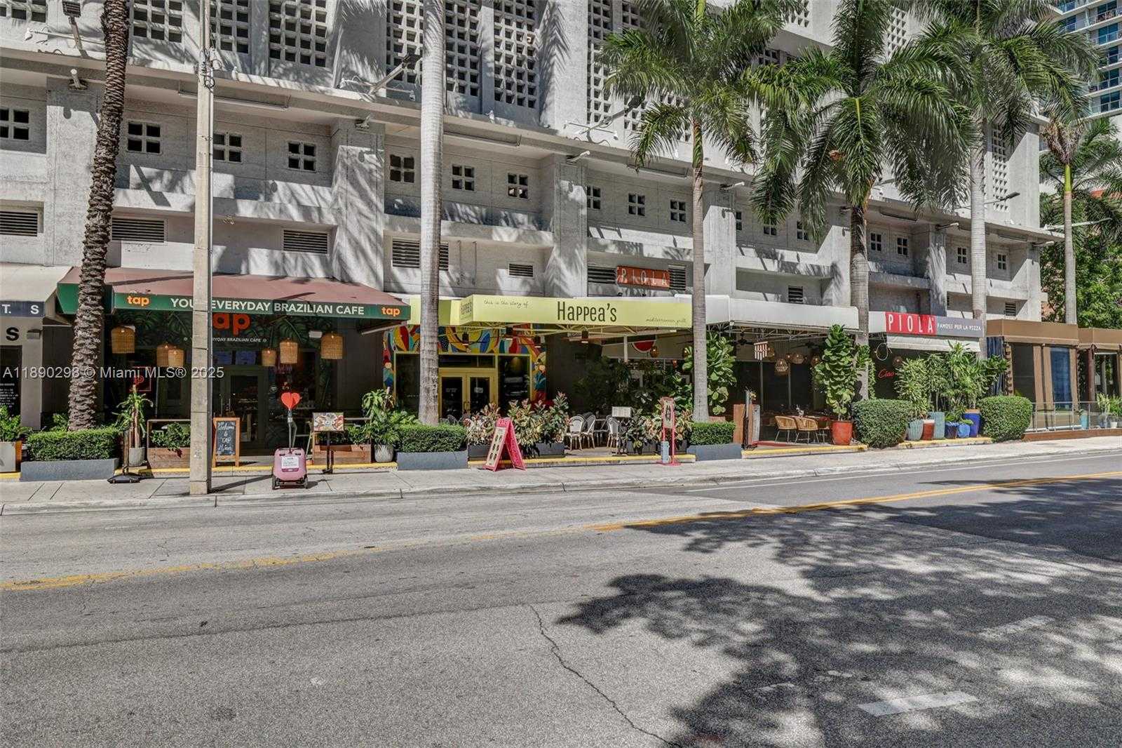 Small Image of 1250 SOUTH MIAMI AVE #1010, Miami Number 24