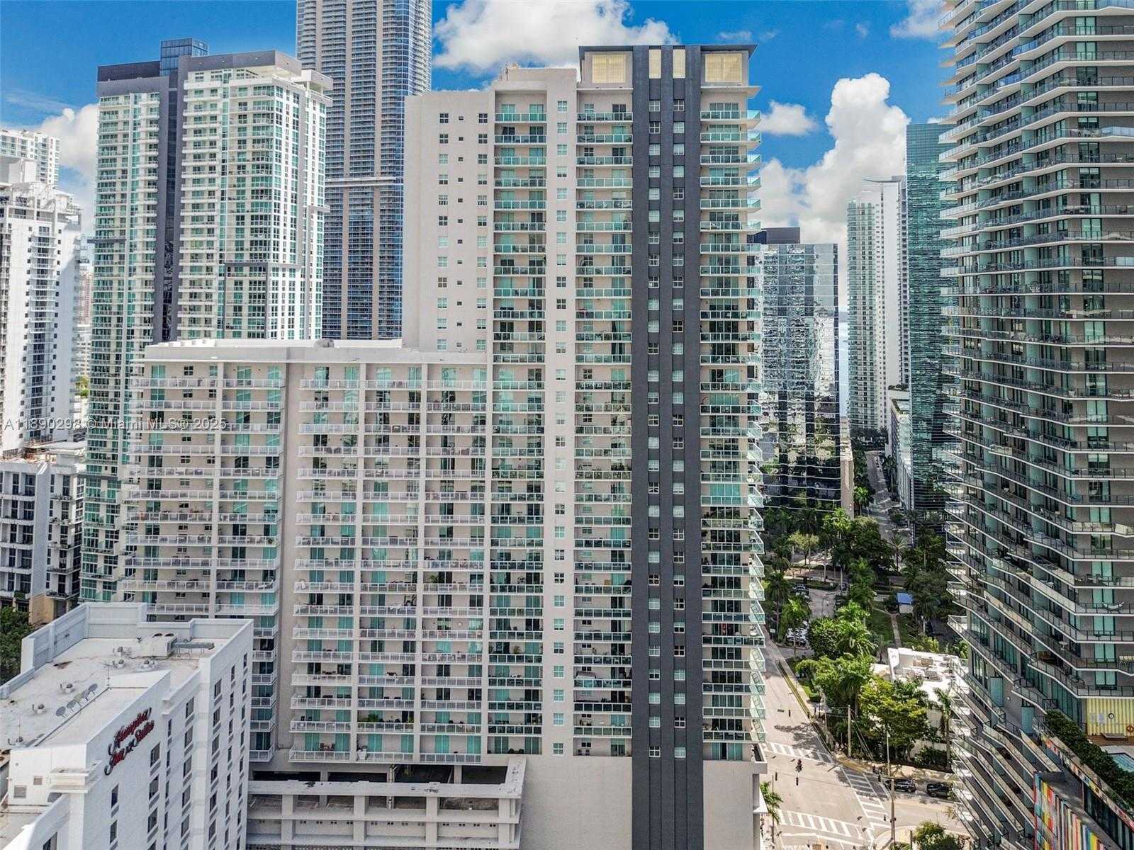 Small Image of 1250 SOUTH MIAMI AVE #1010, Miami Number 29