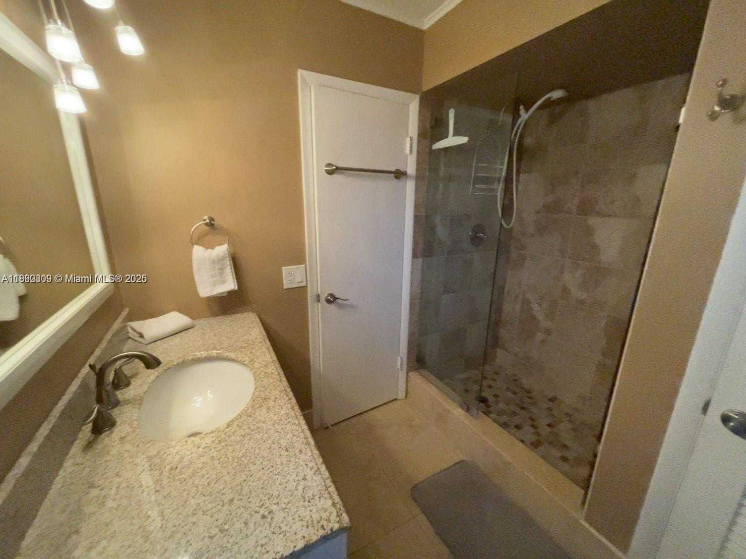 Small Image of 1701 BUCHANAN ST #301, Hollywood Number 10