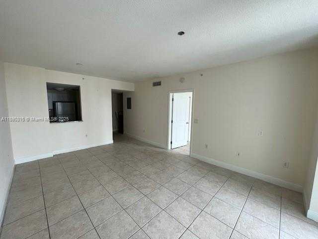 Small Image of 1250 SOUTH MIAMI AVE #1311, Miami Number 3
