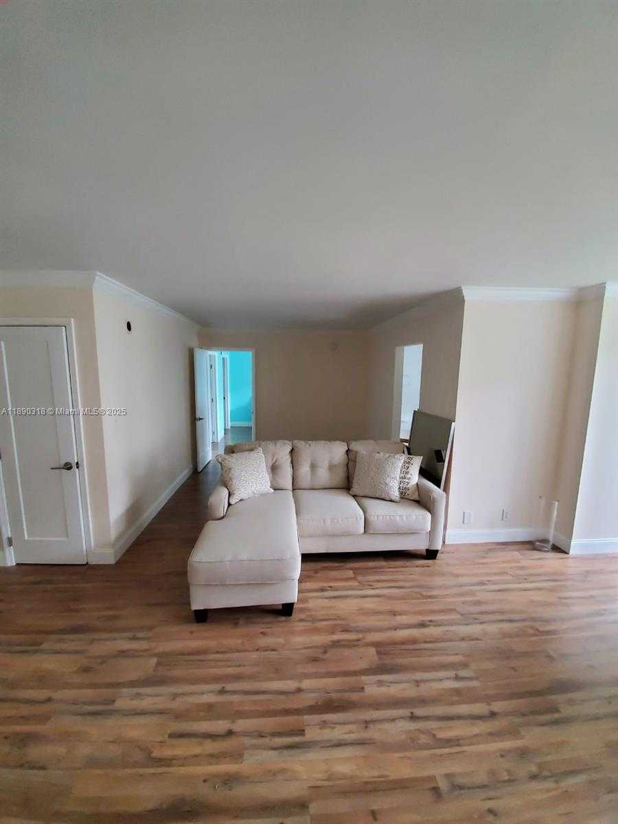 Small Image of 16919 NORTH BAY RD #408, Sunny Isles Beach Number 16