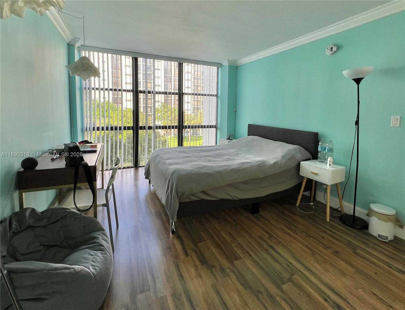 Small Image of 16919 NORTH BAY RD #408, Sunny Isles Beach Number 17