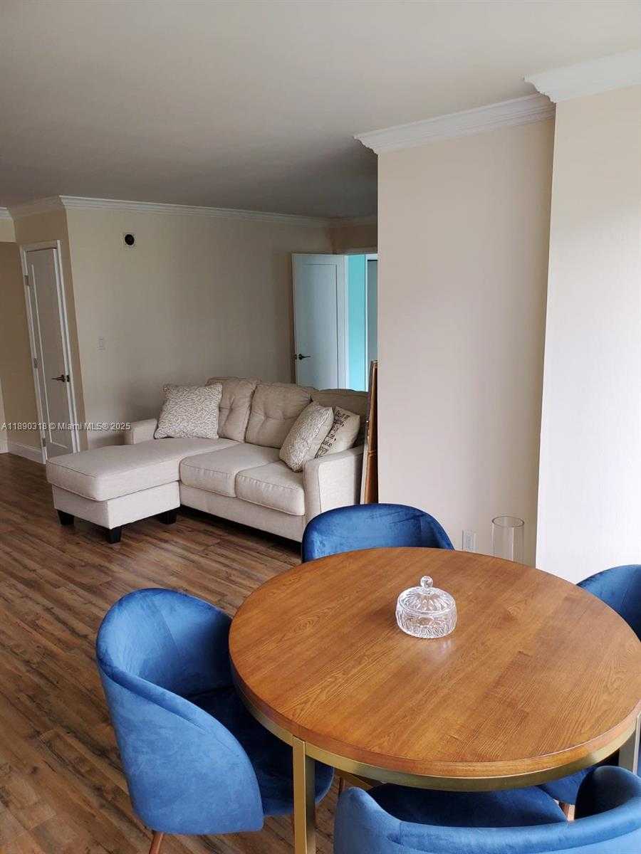 Small Image of 16919 NORTH BAY RD #408, Sunny Isles Beach Number 2