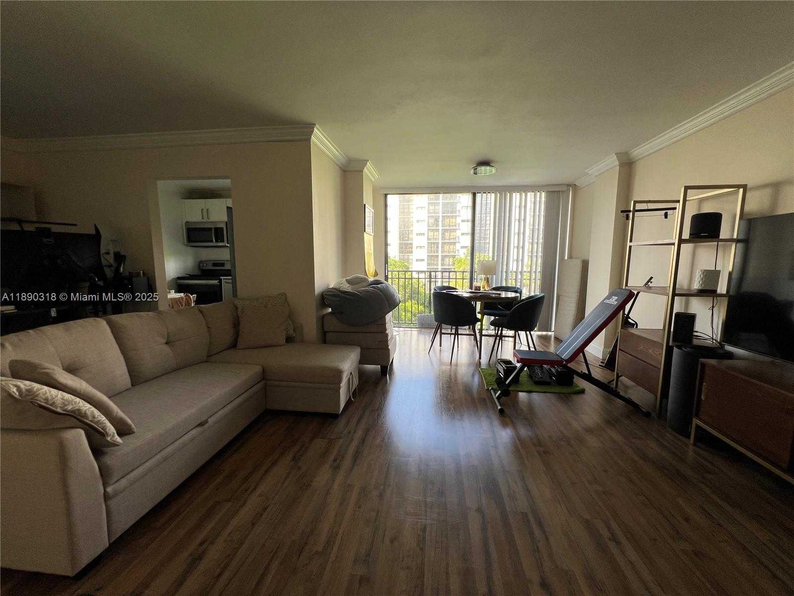 Small Image of 16919 NORTH BAY RD #408, Sunny Isles Beach Number 30