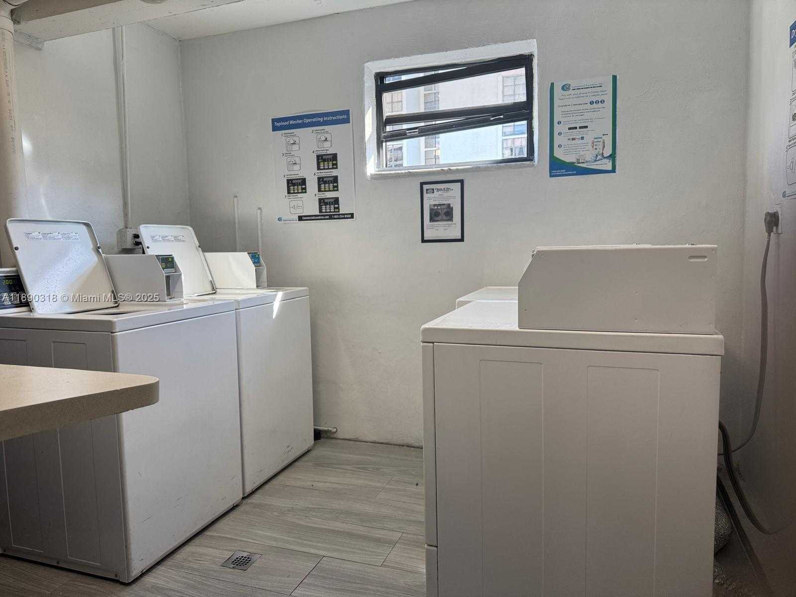 Small Image of 16919 NORTH BAY RD #408, Sunny Isles Beach Number 39