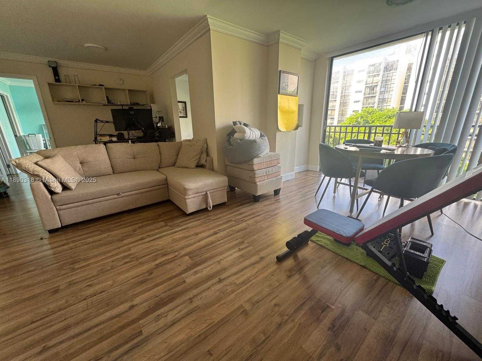 Small Image of 16919 NORTH BAY RD #408, Sunny Isles Beach Number 43