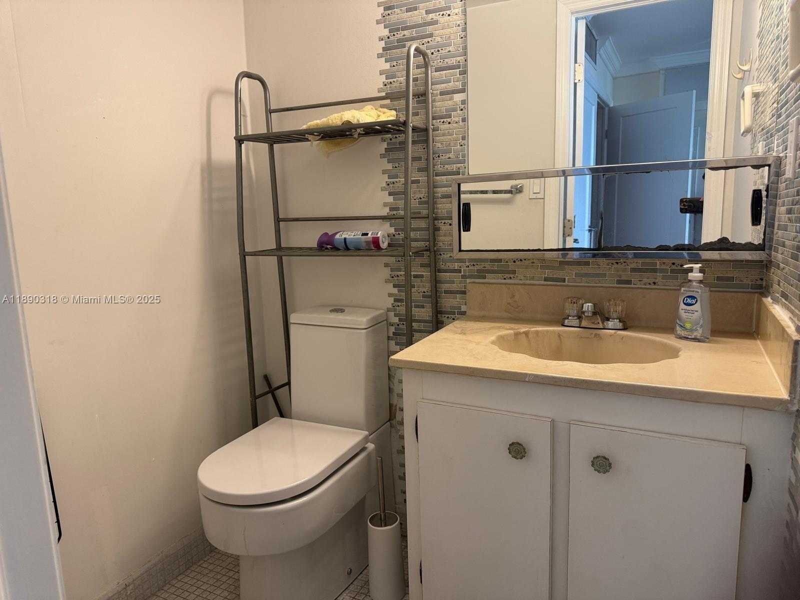 Small Image of 16919 NORTH BAY RD #408, Sunny Isles Beach Number 50