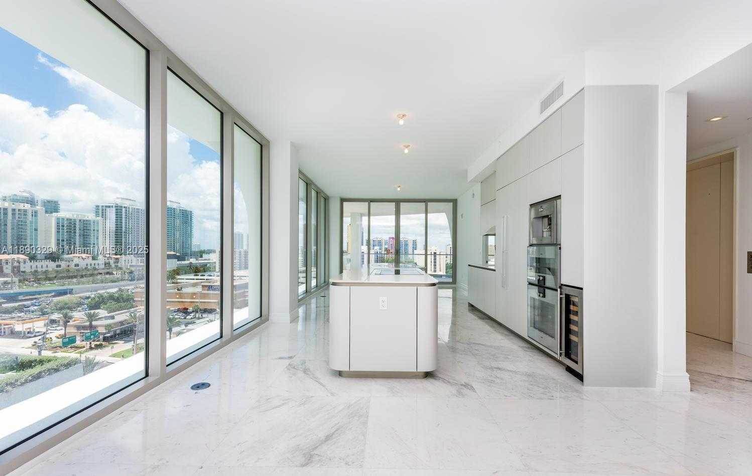 Small Image of 16901 COLLINS AVE #801, Sunny Isles Beach Number 14