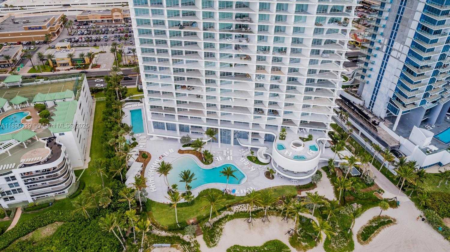 Small Image of 16901 COLLINS AVE #801, Sunny Isles Beach Number 2