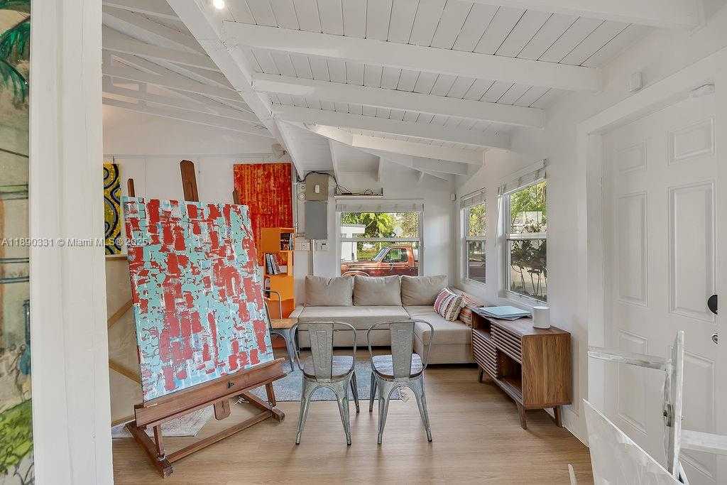 Small Image of 122 FLORIDA AVE, Coral Gables Number 11