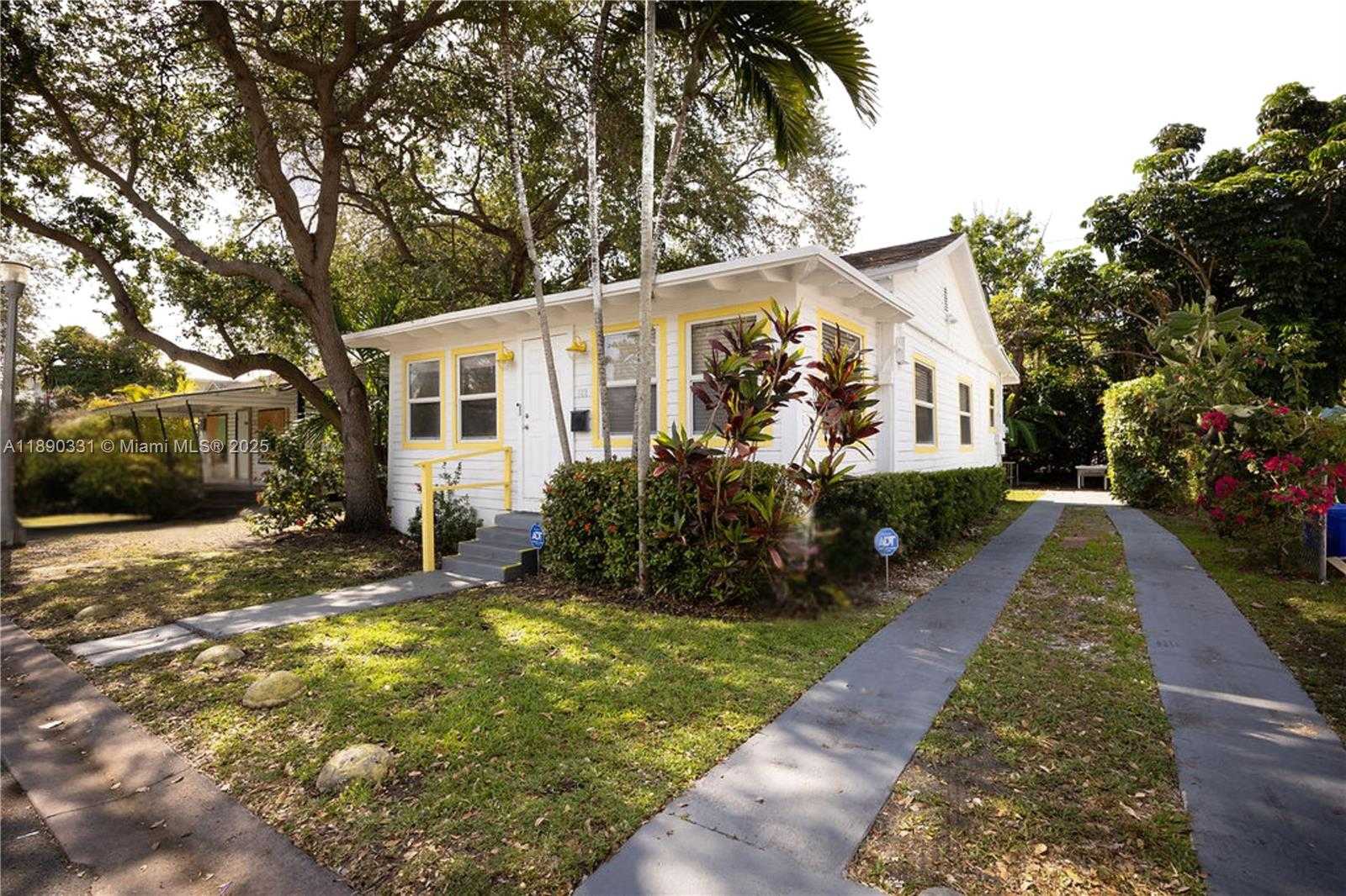 Small Image of 122 FLORIDA AVE, Coral Gables Number 14