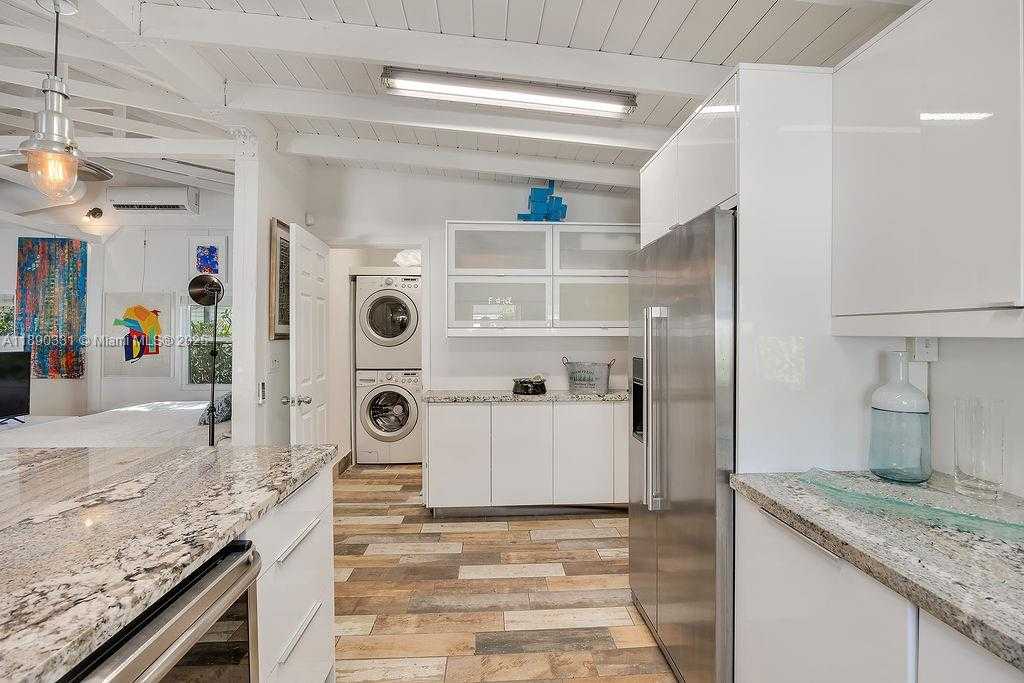 Small Image of 122 FLORIDA AVE, Coral Gables Number 16