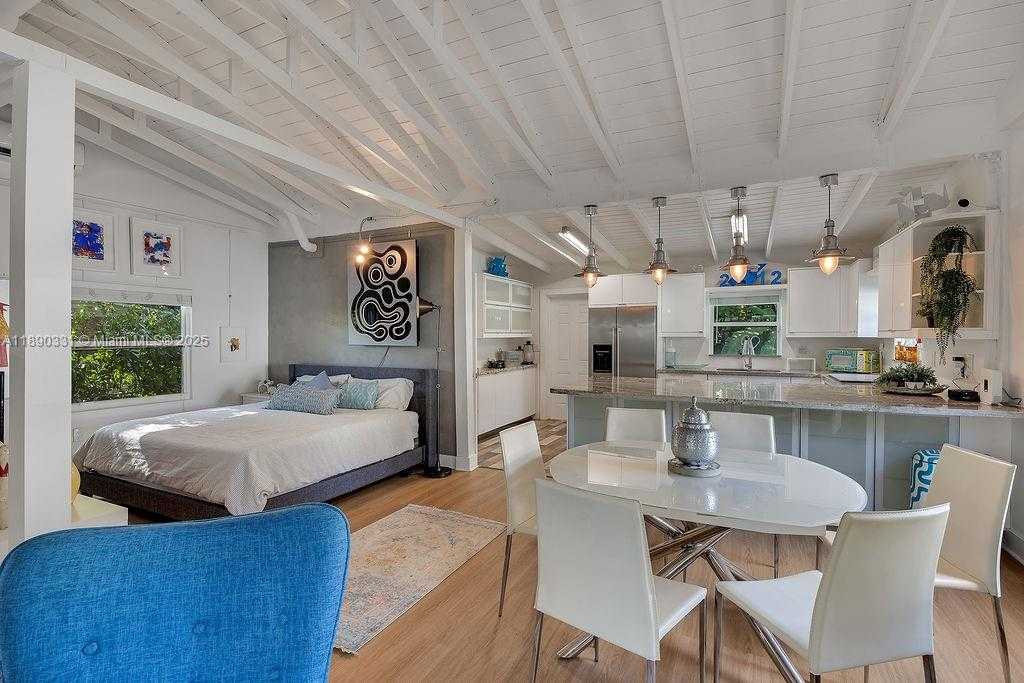 Small Image of 122 FLORIDA AVE, Coral Gables Number 19