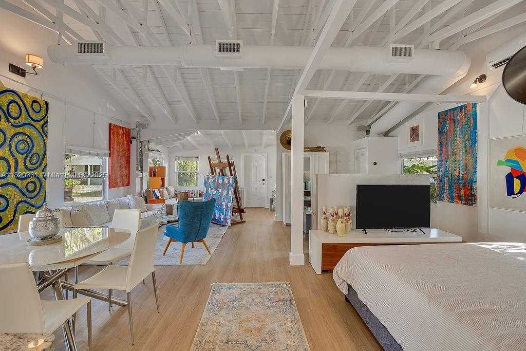 Small Image of 122 FLORIDA AVE, Coral Gables Number 2