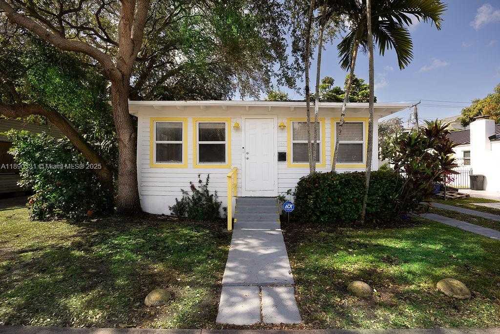 Small Image of 122 FLORIDA AVE, Coral Gables Number 21