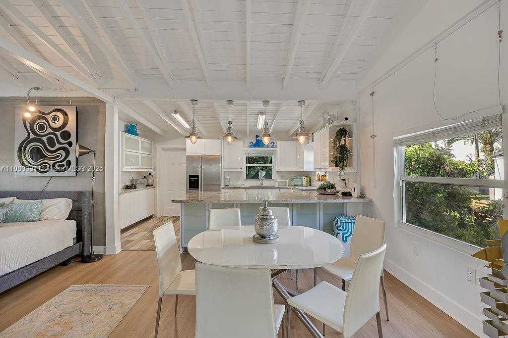 Small Image of 122 FLORIDA AVE, Coral Gables Number 3
