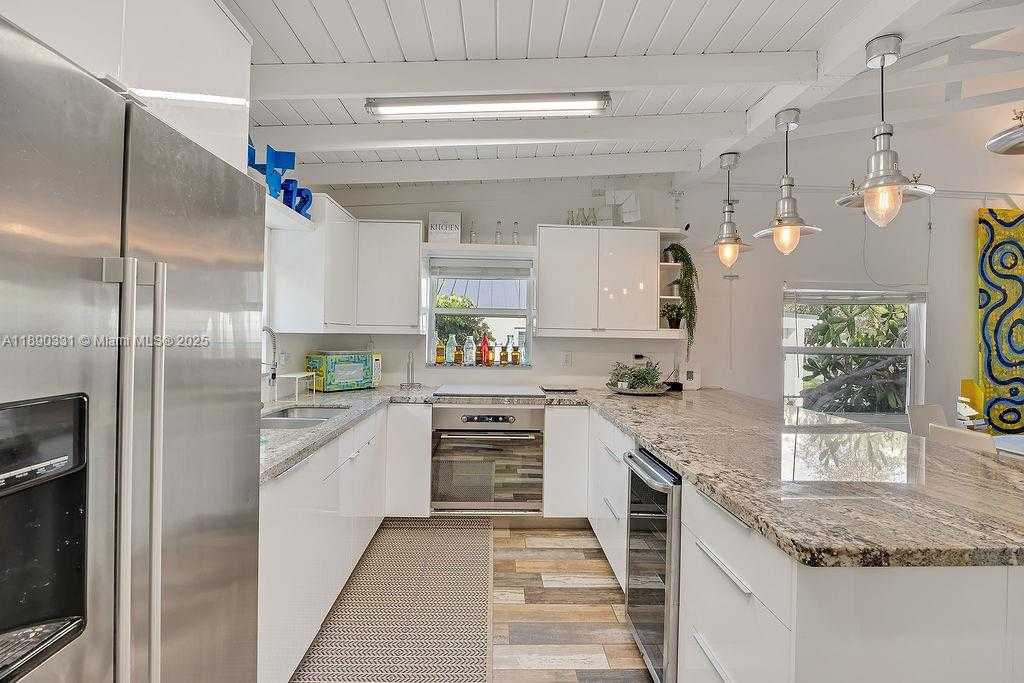 Small Image of 122 FLORIDA AVE, Coral Gables Number 9